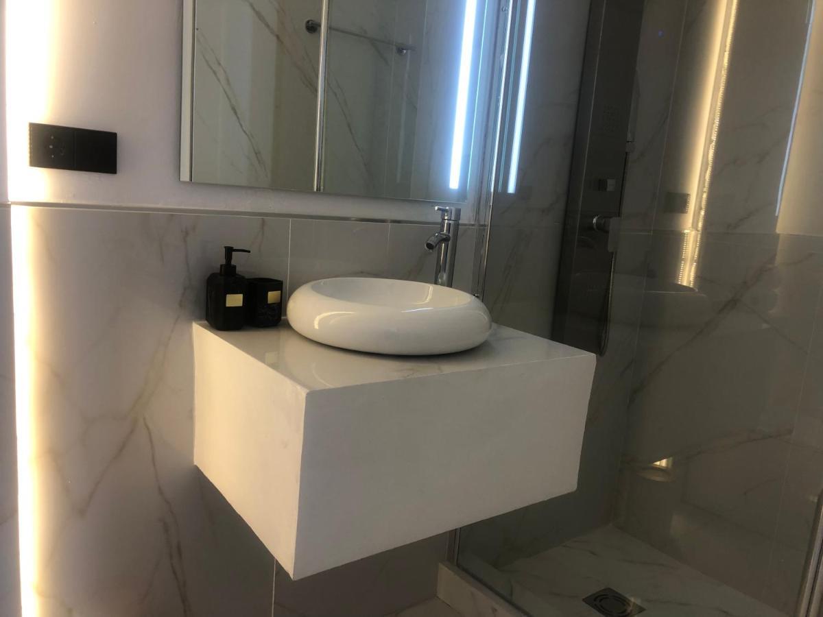 Paiise Hotels Sant Francesc de s'Estany Exteriör bild