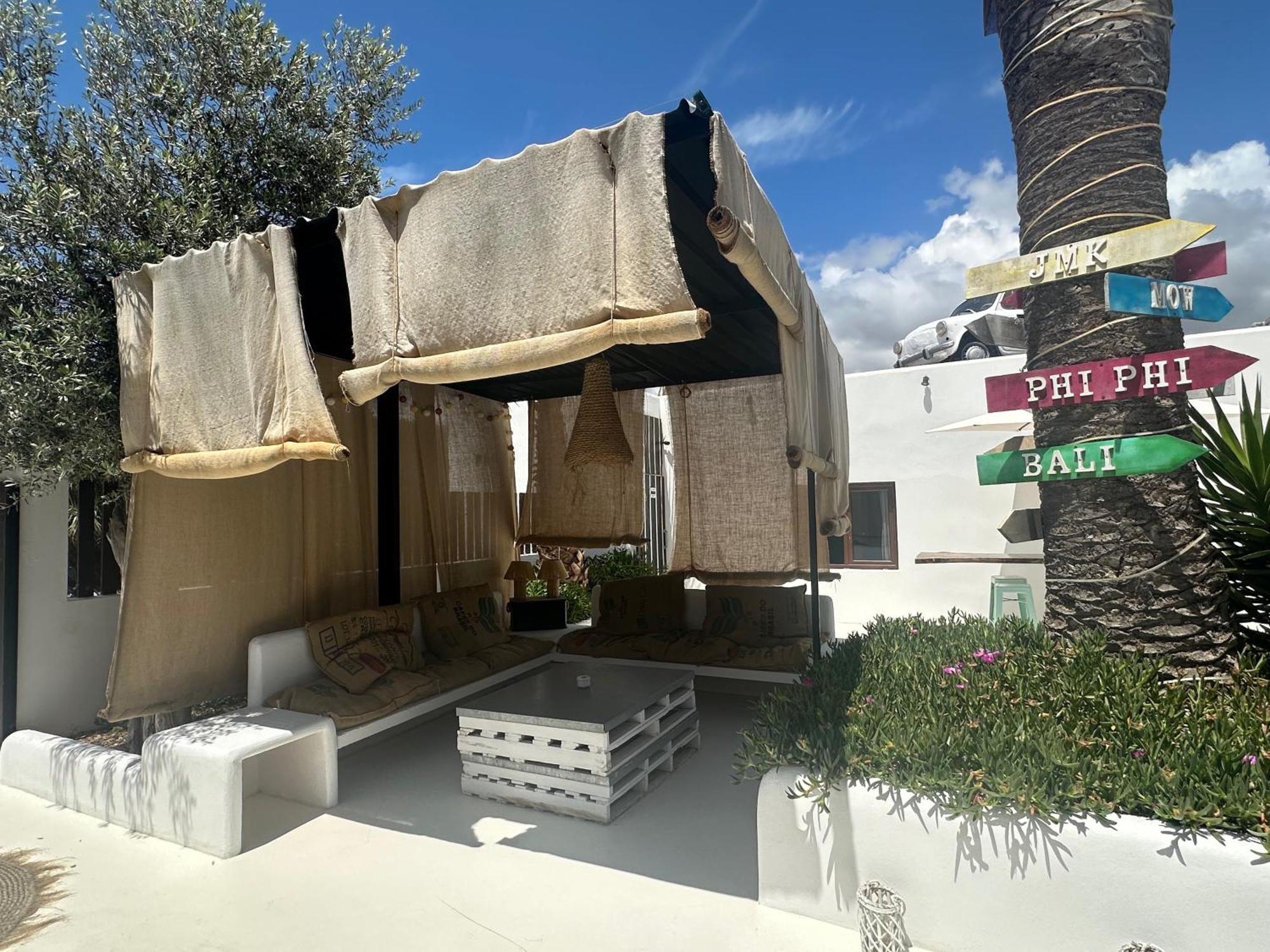 Paiise Hotels Sant Francesc de s'Estany Exteriör bild