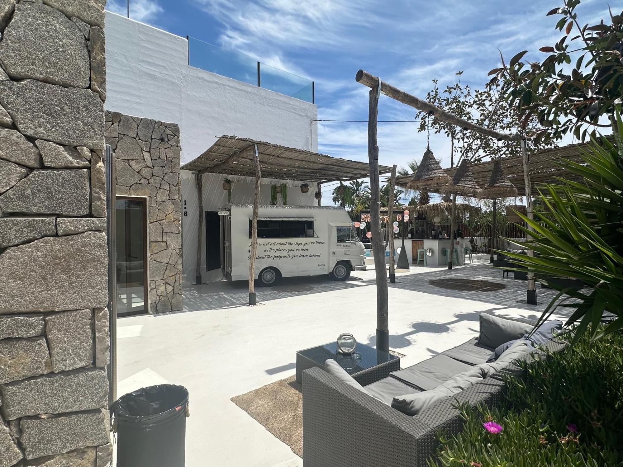 Paiise Hotels Sant Francesc de s'Estany Exteriör bild