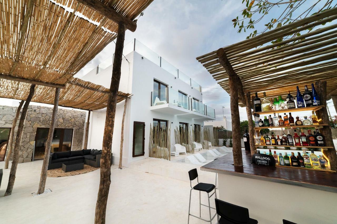 Paiise Hotels Sant Francesc de s'Estany Exteriör bild