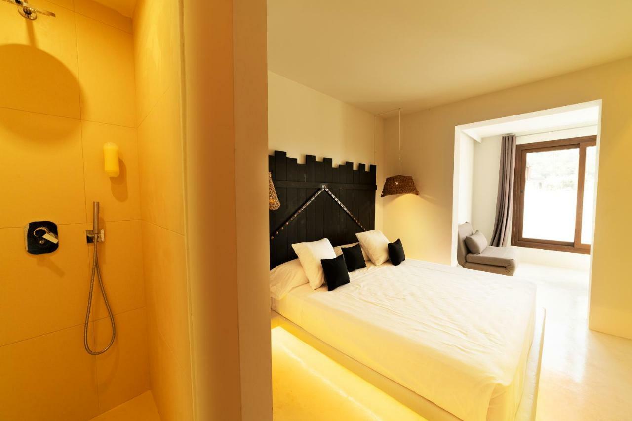 Paiise Hotels Sant Francesc de s'Estany Exteriör bild