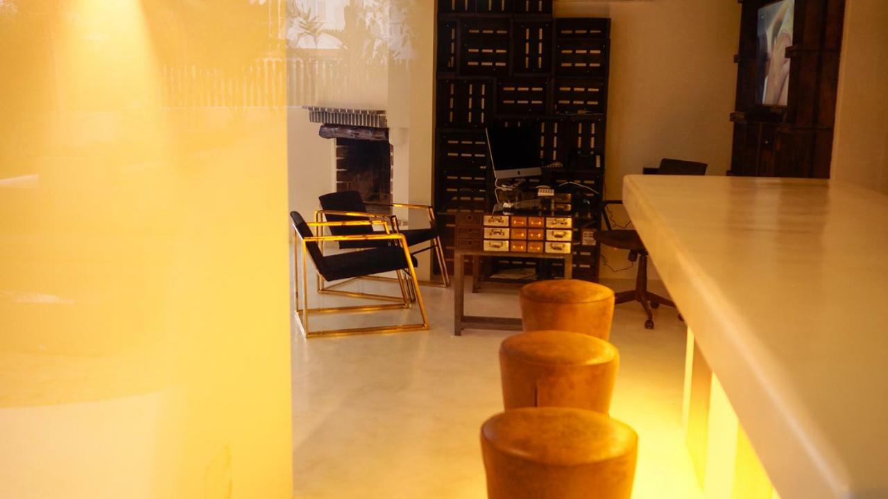 Paiise Hotels Sant Francesc de s'Estany Exteriör bild