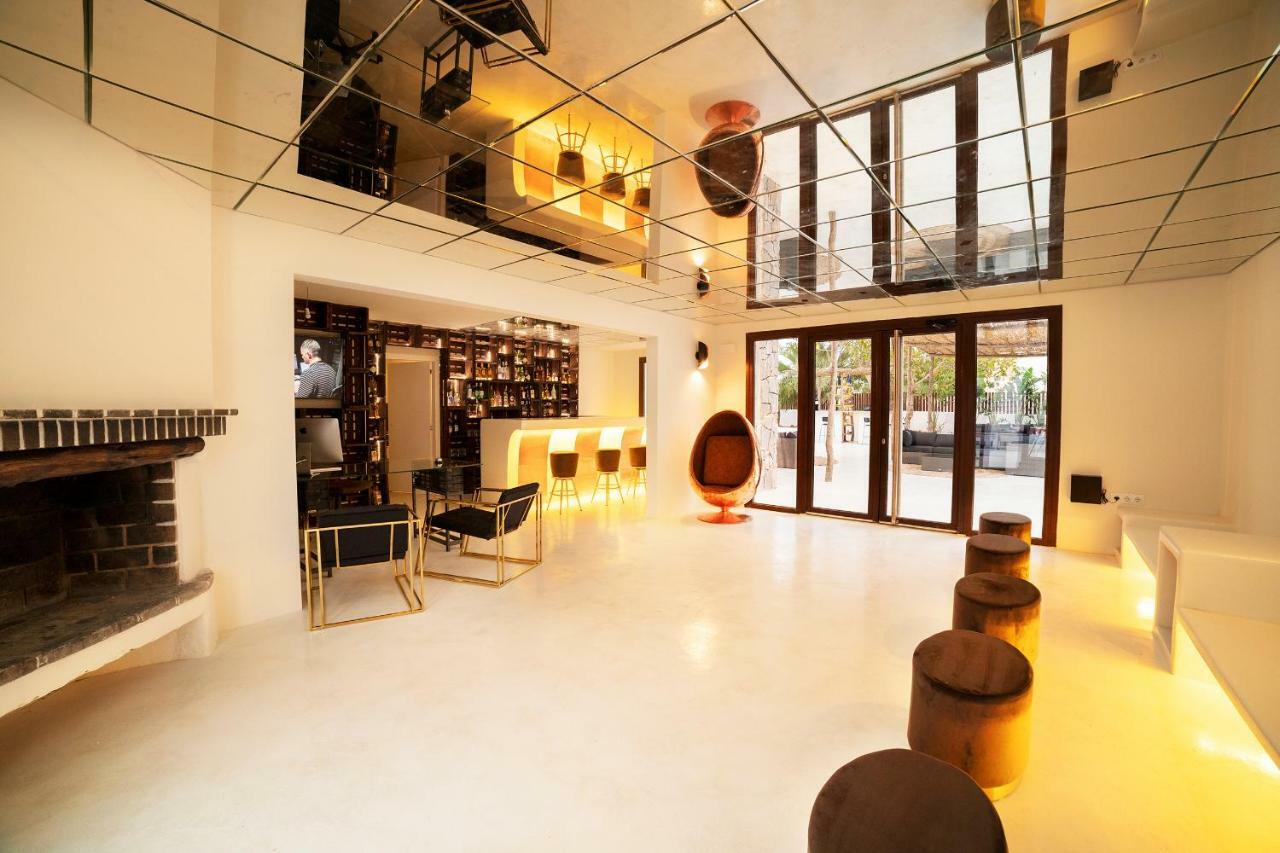 Paiise Hotels Sant Francesc de s'Estany Exteriör bild